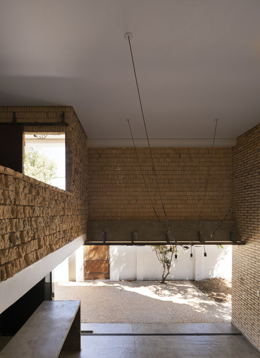 Jota House / Minimo Comun Arquitectura Jota House / Minimo Comun Arquitectura - Image 11 of 24