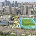 Campus Este de la Escuela Secundaria Ningbo Xiaoshi / United Design Group - Escuela Primaria
