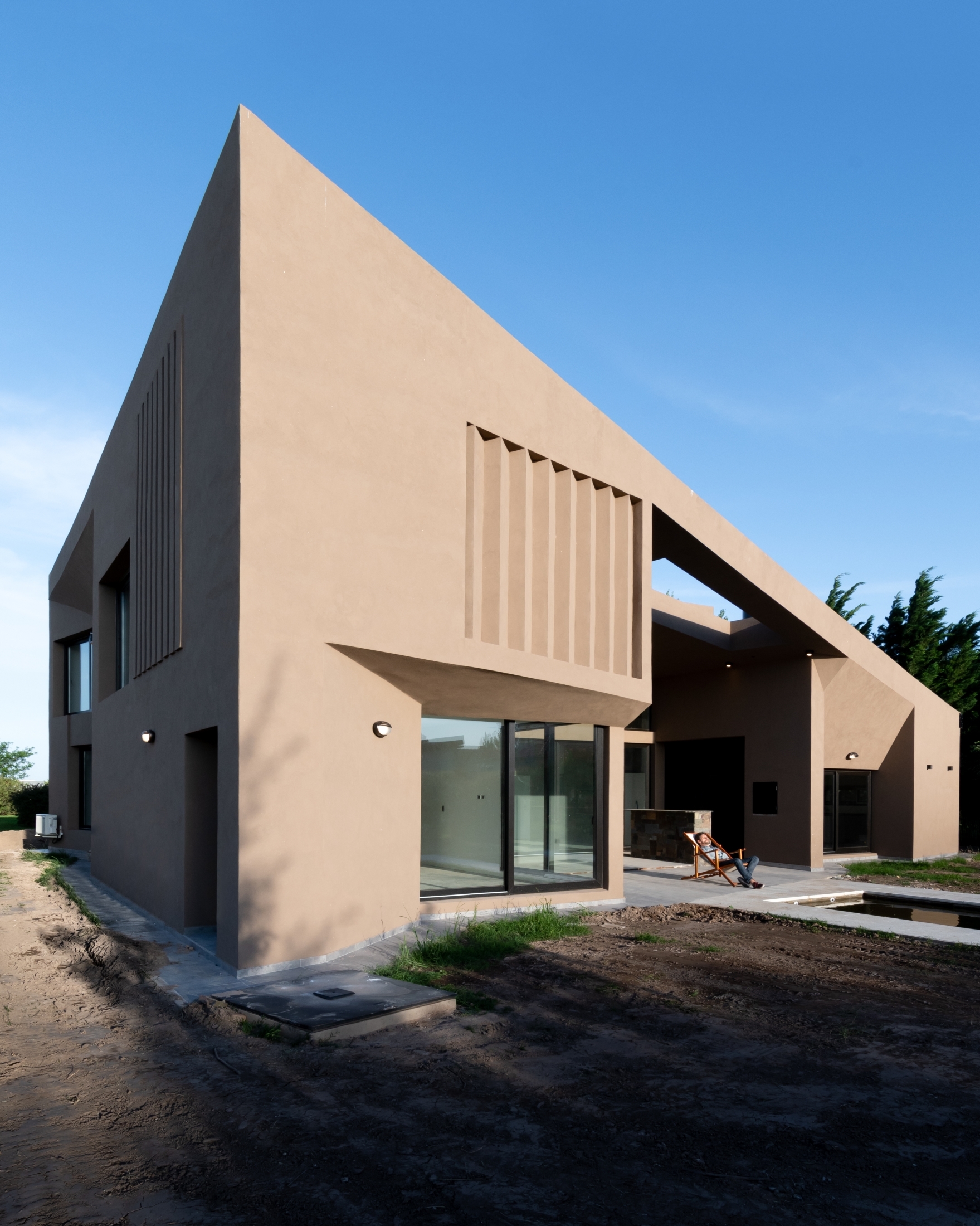 galer-a-de-casa-de-un-techo-ambroggio-arquitectos-21