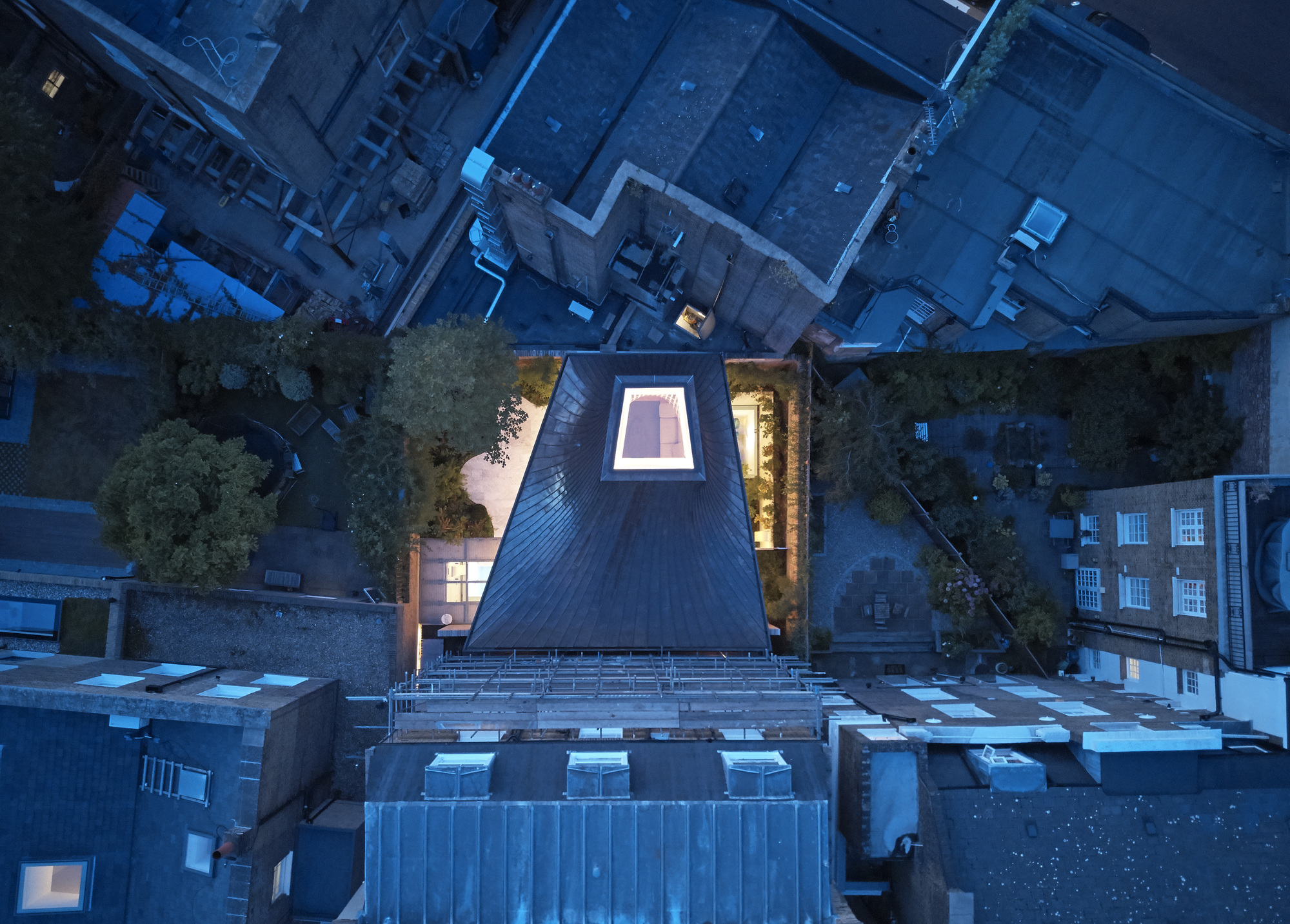 Gallery of House in a Garden / Gianni Botsford Architects 21