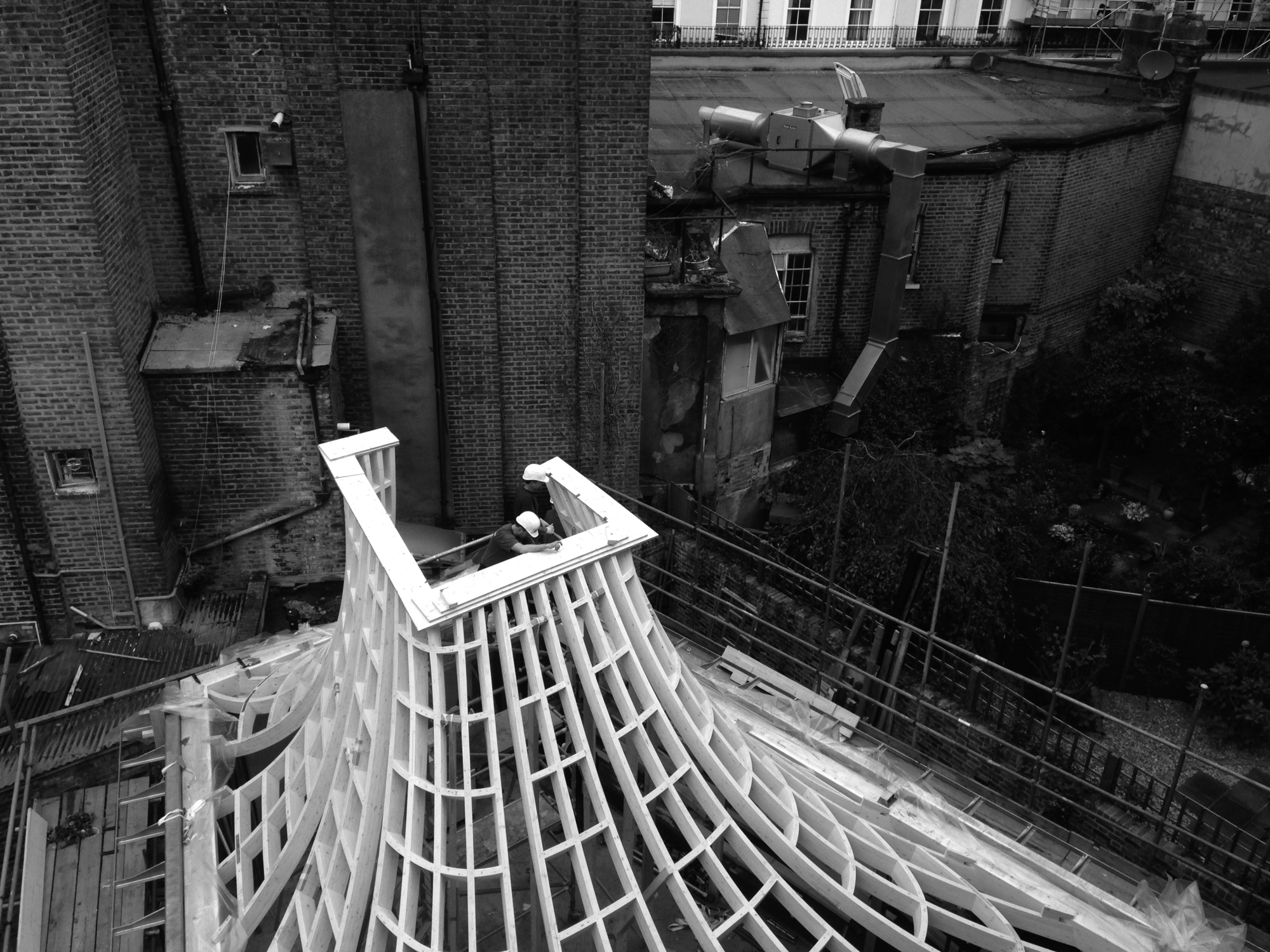 Gallery of House in a Garden / Gianni Botsford Architects 31