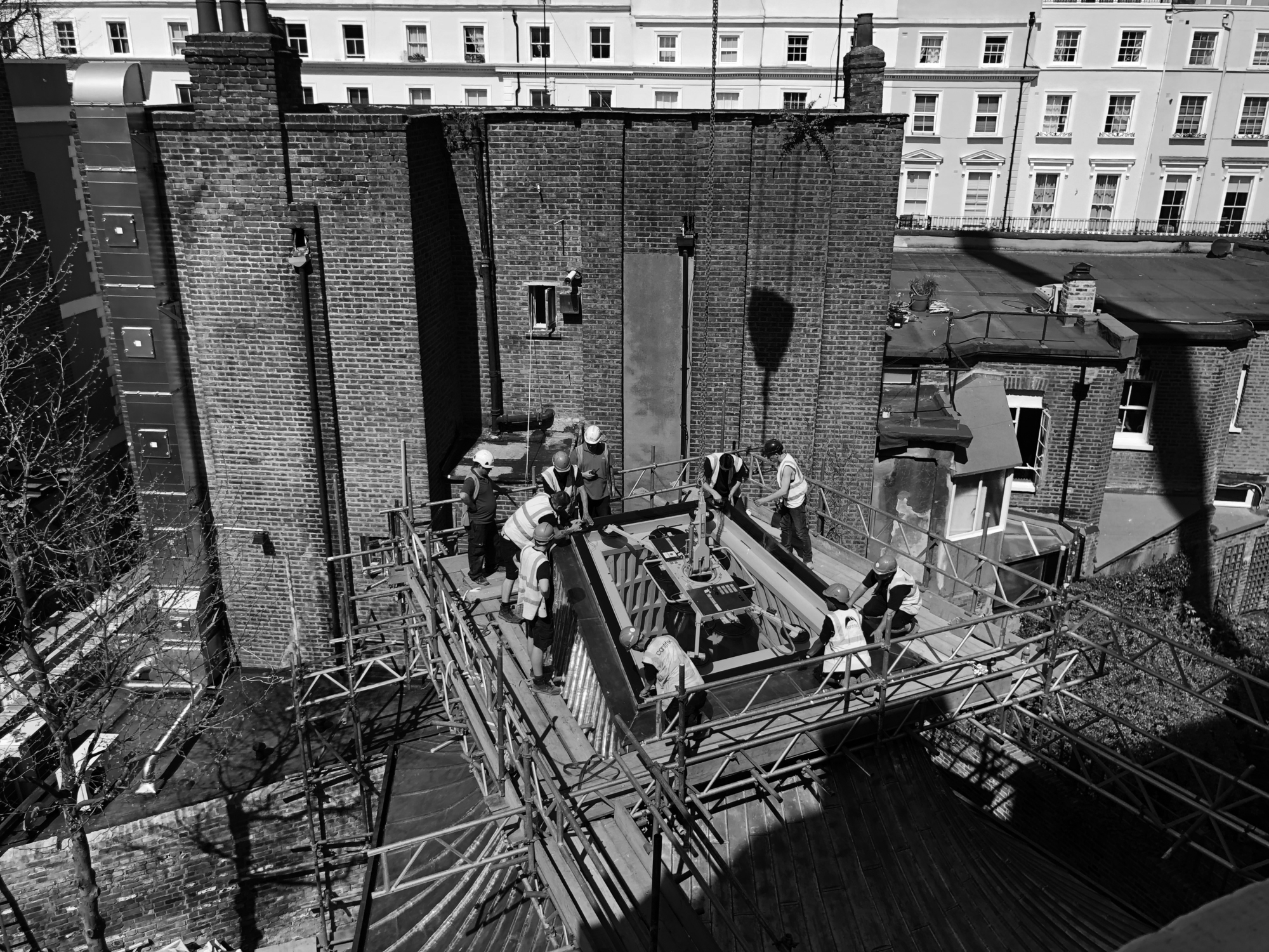 Gallery of House in a Garden / Gianni Botsford Architects 34