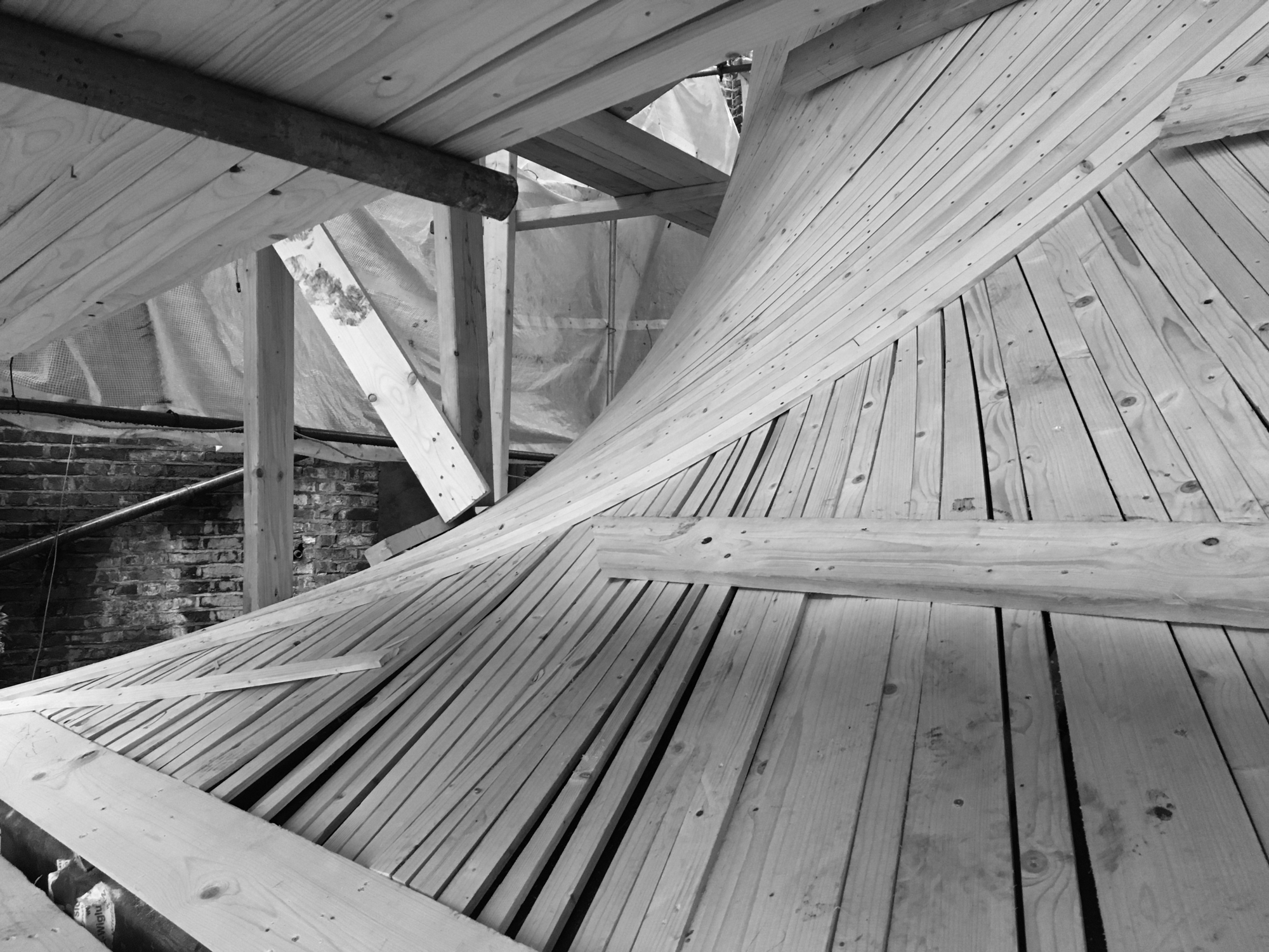 Galería de Casa en un Jardín / Gianni Botsford Architects 19