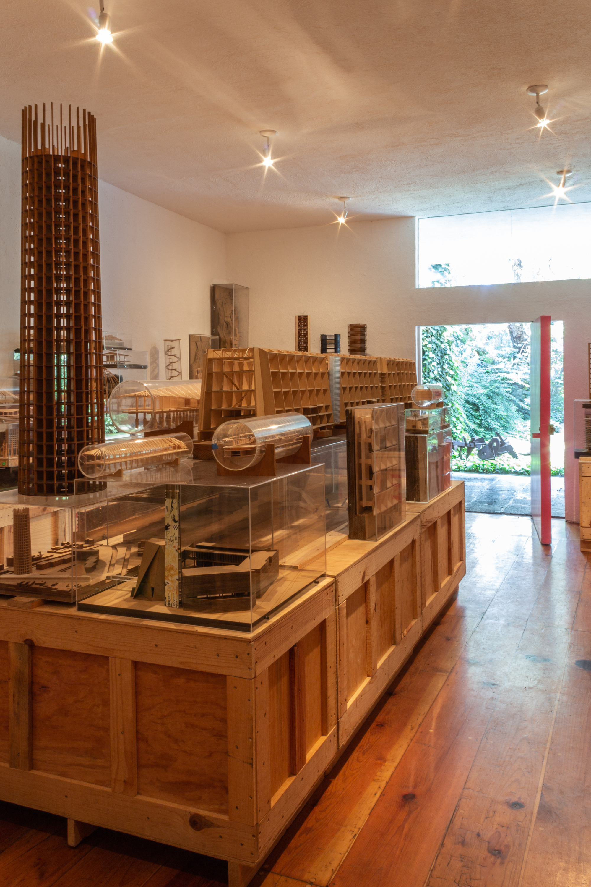 Galería de Jardín 17: Un espacio público para la reflexión y