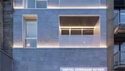 Hospital Veterinário du Parc / Thomas Balaban Architect