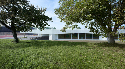 Escuela Rotewis / Rohrer Sigrist Architekten - Imagen 7 de 15