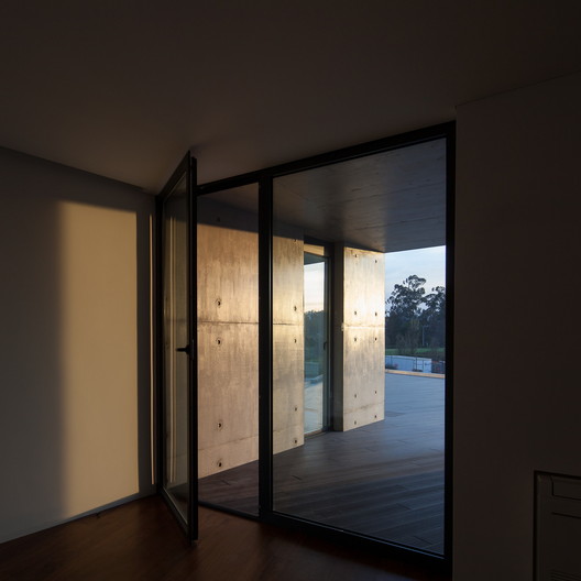 Casa AP / FCC Arquitectura Casa AP / FCC Arquitectura - Porta, Janela