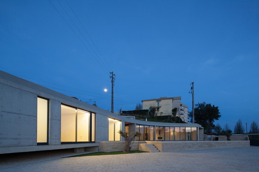 Casa AP / FCC Arquitectura Casa AP / FCC Arquitectura - Fachada, Janela