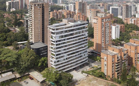 Obra Diecinueve / OPUS - Image 16 of 34