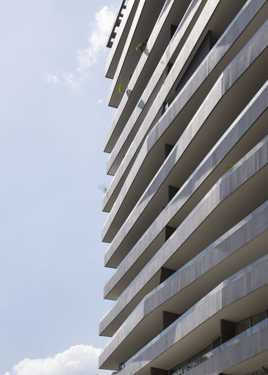 Obra Diecinueve / OPUS - Image 11 of 34