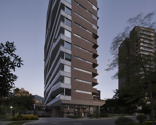 Obra Diecinueve / OPUS - Image 20 of 34