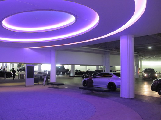 Renovation of Beverly Center / Massimiliano and Doriana Fuksas Renovation of Beverly Center / Massimiliano and Doriana Fuksas - Image 17 of 27