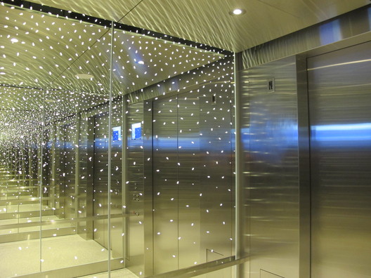 Renovation of Beverly Center / Massimiliano and Doriana Fuksas Renovation of Beverly Center / Massimiliano and Doriana Fuksas - Image 16 of 27