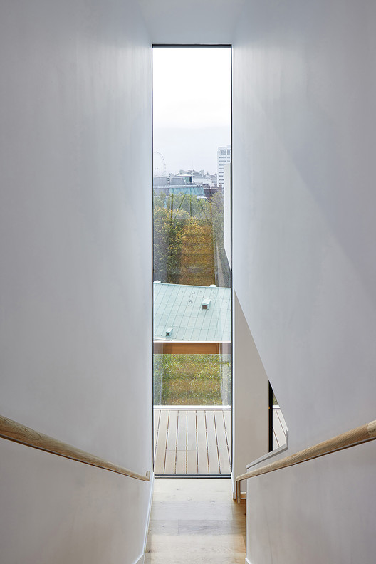 White Lion House / MICA Architects White Lion House / MICA Architects - Imagem 10 de 33