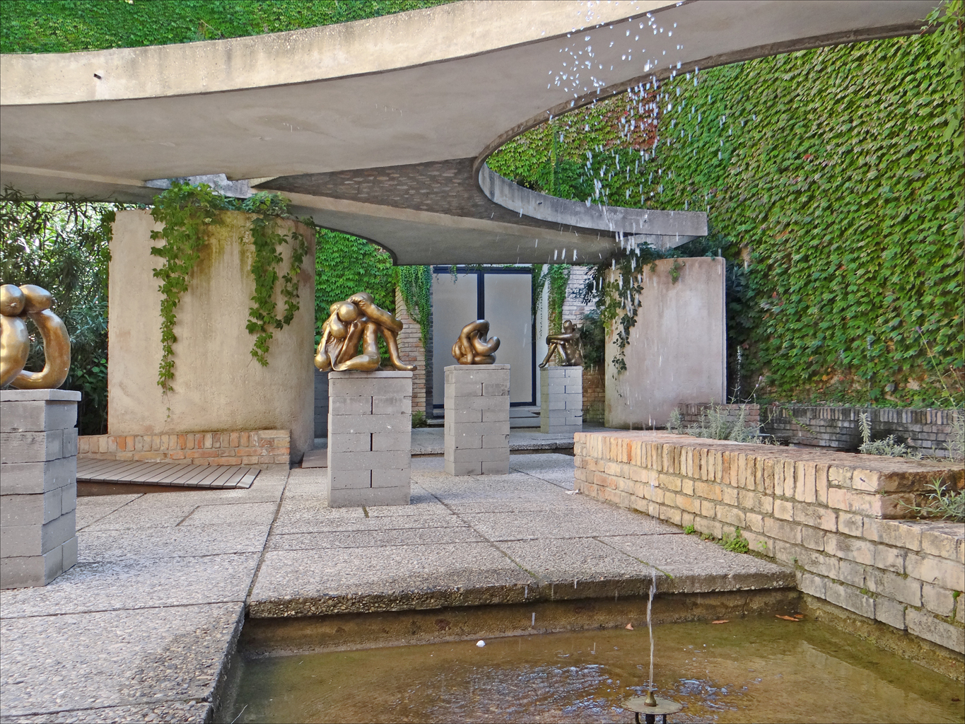 Galeria de Carlo Scarpa, o arquiteto da água - 3