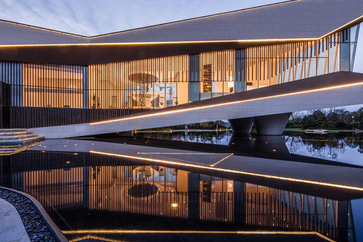 Langtin Yuanzhu Experience Hall / CHALLENGE DESIGN - Image 10 of 44