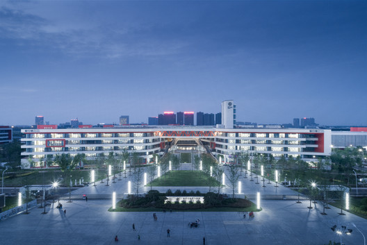 Escola Jining Haida Xingzhi / Outside Arch Studio Escola Jining Haida Xingzhi / Outside Arch Studio - Imagem 28 de 83