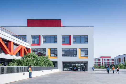 Escola Jining Haida Xingzhi / Outside Arch Studio Escola Jining Haida Xingzhi / Outside Arch Studio - Imagem 44 de 83