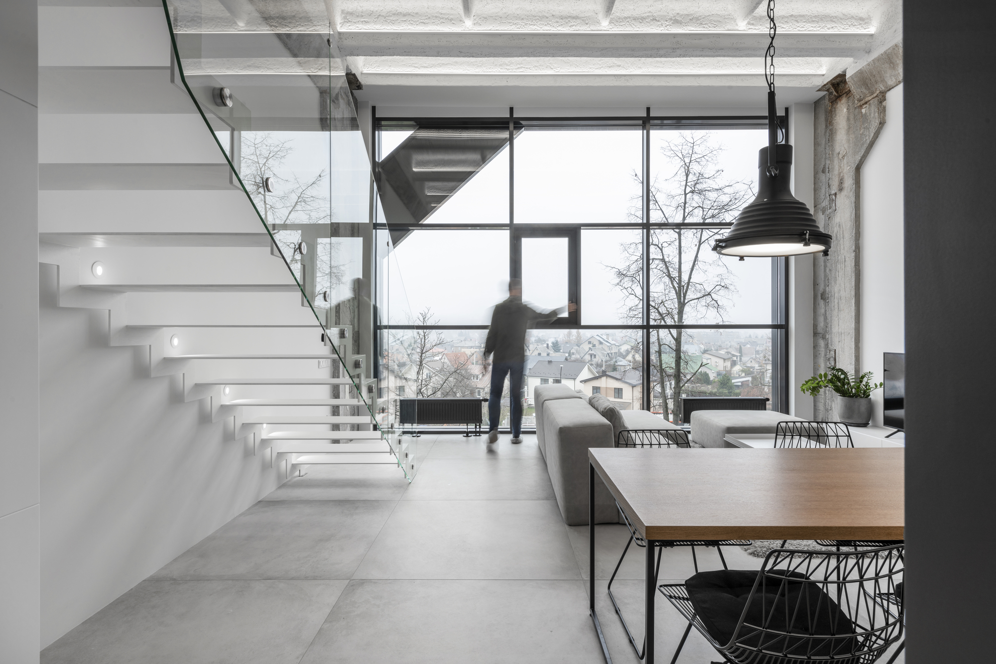 View of Gallery of Minimalistic Industrial Loft / IDwhite - 39