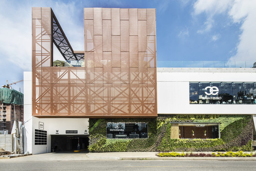 Etu Plaza / Olik Studio - Image 3 of 16