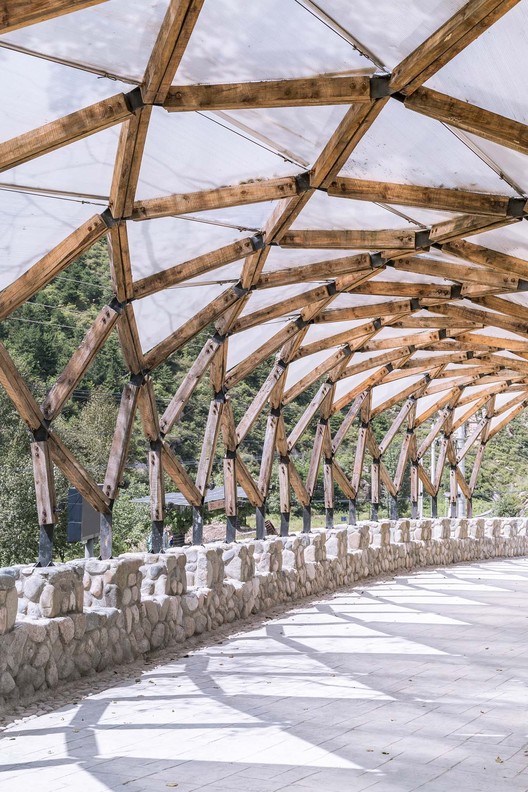 Pérgola en el pueblo de Luotuowan / LUO studio - Imagen 18 de 28
