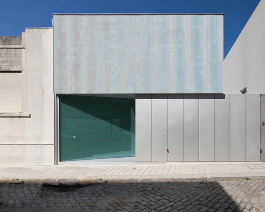 The versatility of ceramic tiles in 6 contemporary projects The versatility of ceramic tiles in 6 contemporary projects - Image 8 of 12