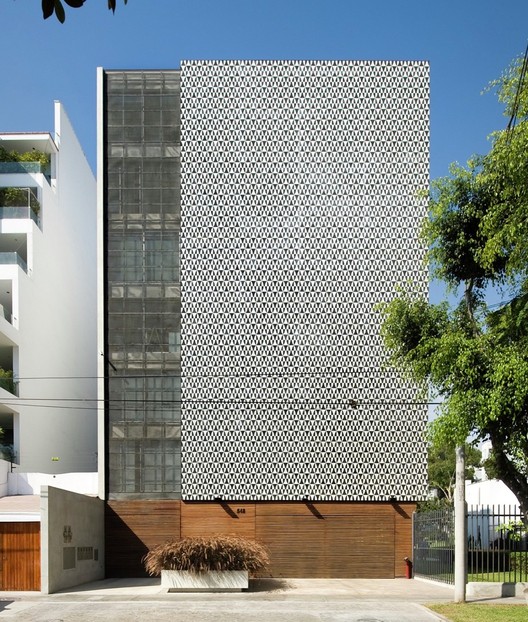The versatility of ceramic tiles in 6 contemporary projects The versatility of ceramic tiles in 6 contemporary projects - Image 10 of 12