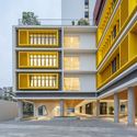 Escola Longyuan afiliada à Universidade Normal da China Central / ZHUBO DESIGN + H DESIGN - Escola Primária