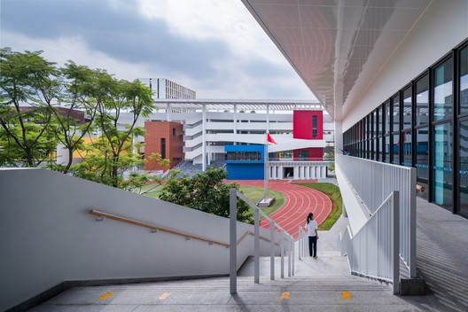 Longyuan School affiliated to Central China Normal University / ZHUBO DESIGN + H DESIGN Longyuan School affiliated to Central China Normal University / ZHUBO DESIGN + H DESIGN - Image 3 of 35