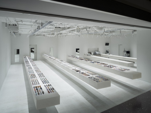 Loja JINS SWFC / junya ishigami + associates Loja JINS SWFC / junya ishigami + associates - Imagem 10 de 13