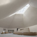 Dunhuang Tourism Distributing Center / BIAD-ZXD ARCHITECTS - Cultural Center