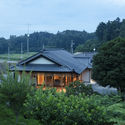 Featured Image - A Long House / Life Style Koubou: Cải tạo ng&ocirc;i nh&agrave; 1 tầng m&aacute;i Nhật đẹp c&ocirc;ng năng ph&ugrave; hợp