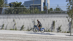 Eje central del polo multimodal de Niza Grand Arénas / mateoarquitectura