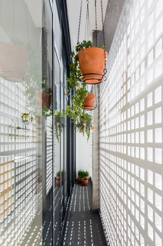 Kitnet Copan / Garoa - Fachada, Corrimão