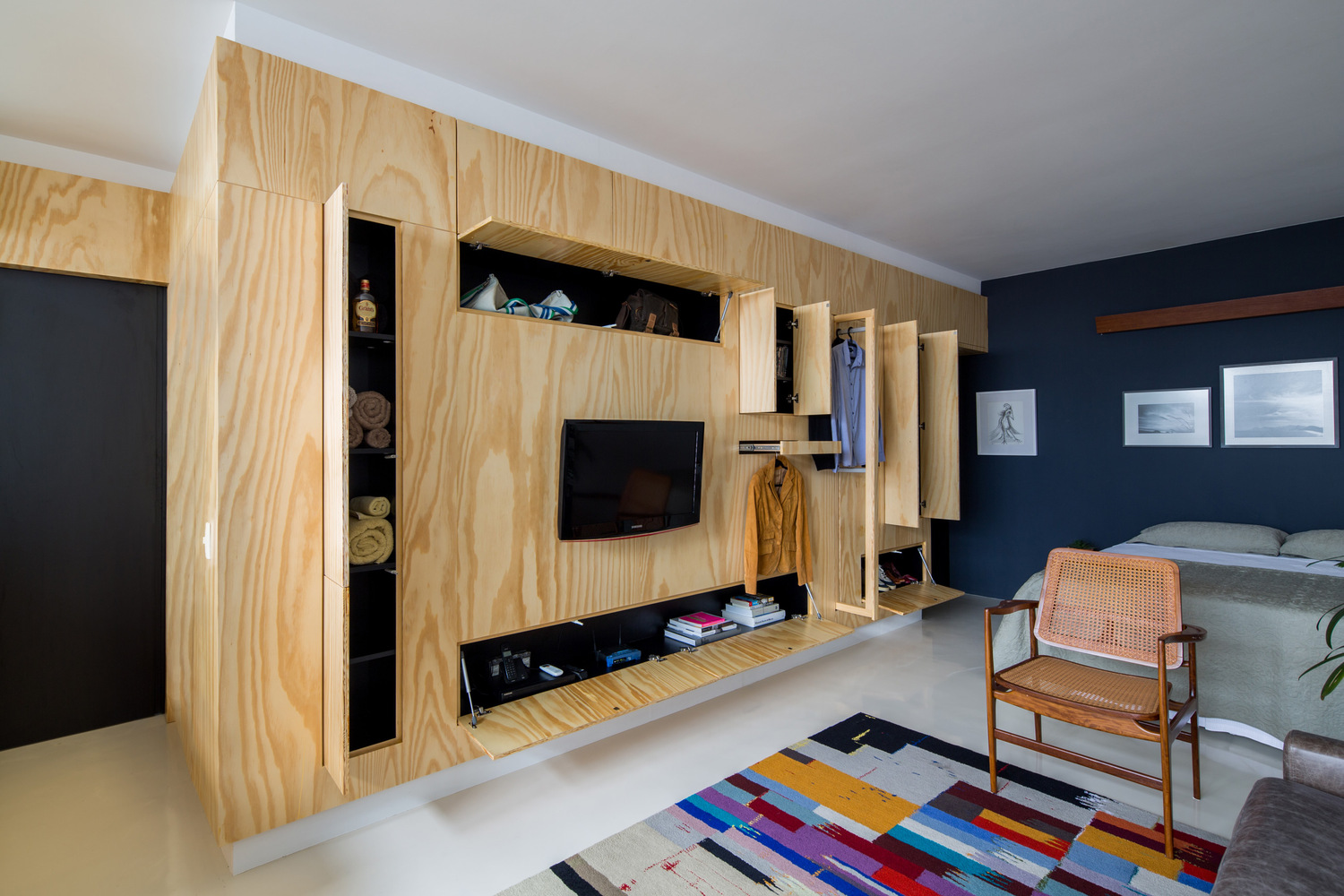 Kitnet Copan / Garoa - Dormitório, Mesa, Cama