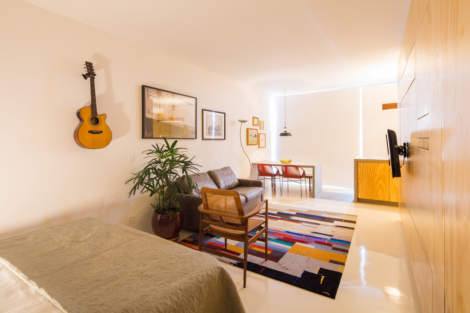 Kitnet Copan / Garoa - Dormitório, Iluminação, Mesa, Cadeira