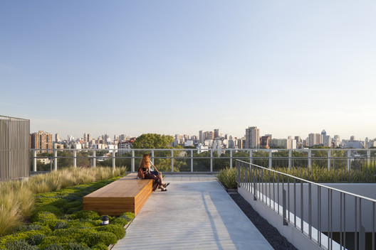 Rooftop Park / RDR arquitectos - Image 9 of 32