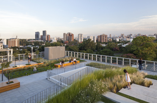 Rooftop Park / RDR arquitectos - Image 12 of 32