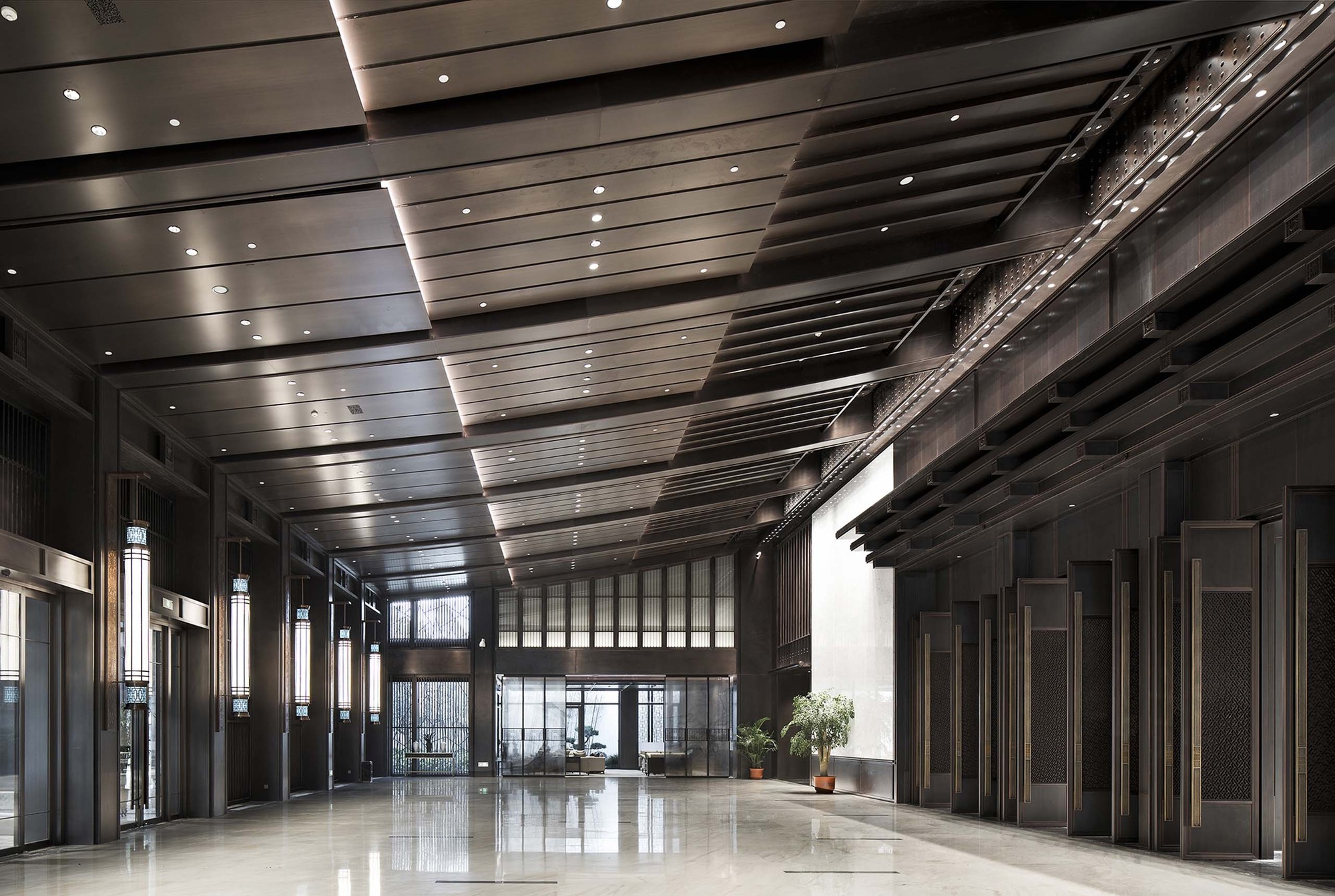 Gallery of MultiPurpose Hall of Shaoxing Hotel / UAD 16