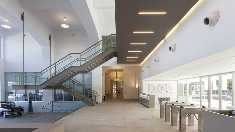 Ampliação e Renovação da Sede Alcorta / RDR Arquitectos - Imagem 15 de 45