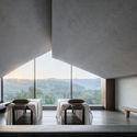 Yanlord Nanjing Phoenix Hill Hot Spring Club / Shanghai Zhongfang Architectural Design - Spa
