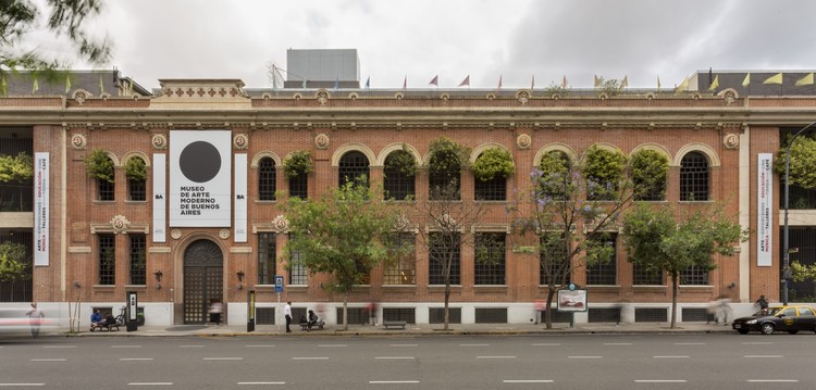 Refuncionalización MAMBA  / MSGSSS - Fachada, Arco, Arcada