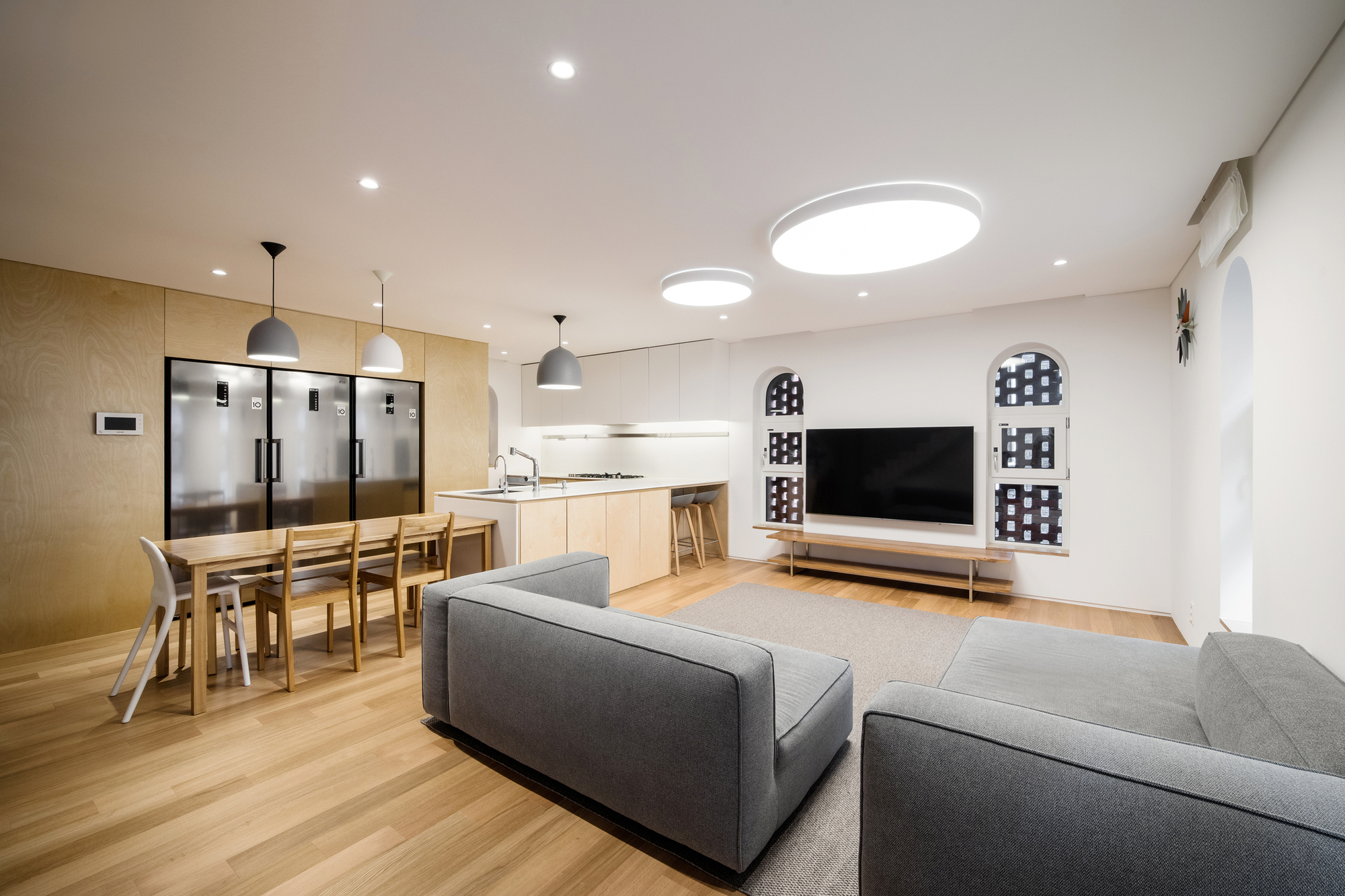 Galeria de Casa de Cinco Pavimentos / stpmj - 4