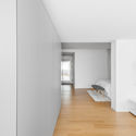 Tuzzare Apartment / Machado Igreja Arquitectos - Image 4 of 24