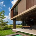 CASA NICTÉ-HA / Di Frenna Arquitectos - Casas, Jardín, Fachada, Iluminación, Bancas