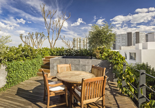 15 Mexican Projects that Use Terraces as Design Elements - Image 12 of 19
