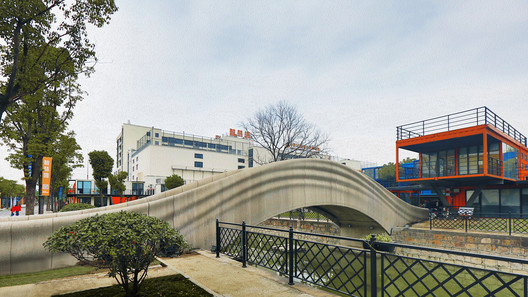 World's Largest 3D-Printed Concrete Pedestrian Bridge Completed in China World's Largest 3D-Printed Concrete Pedestrian Bridge Completed in China - Image 10 of 20