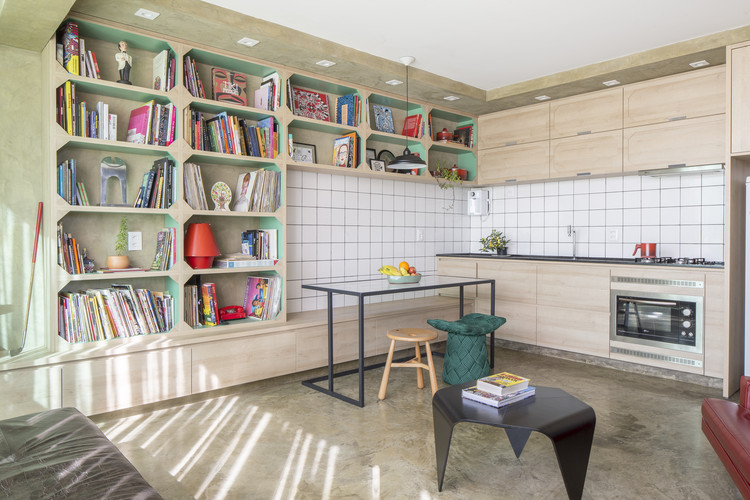 Gomez Apartment / Studio Clarice Semerene - More Images