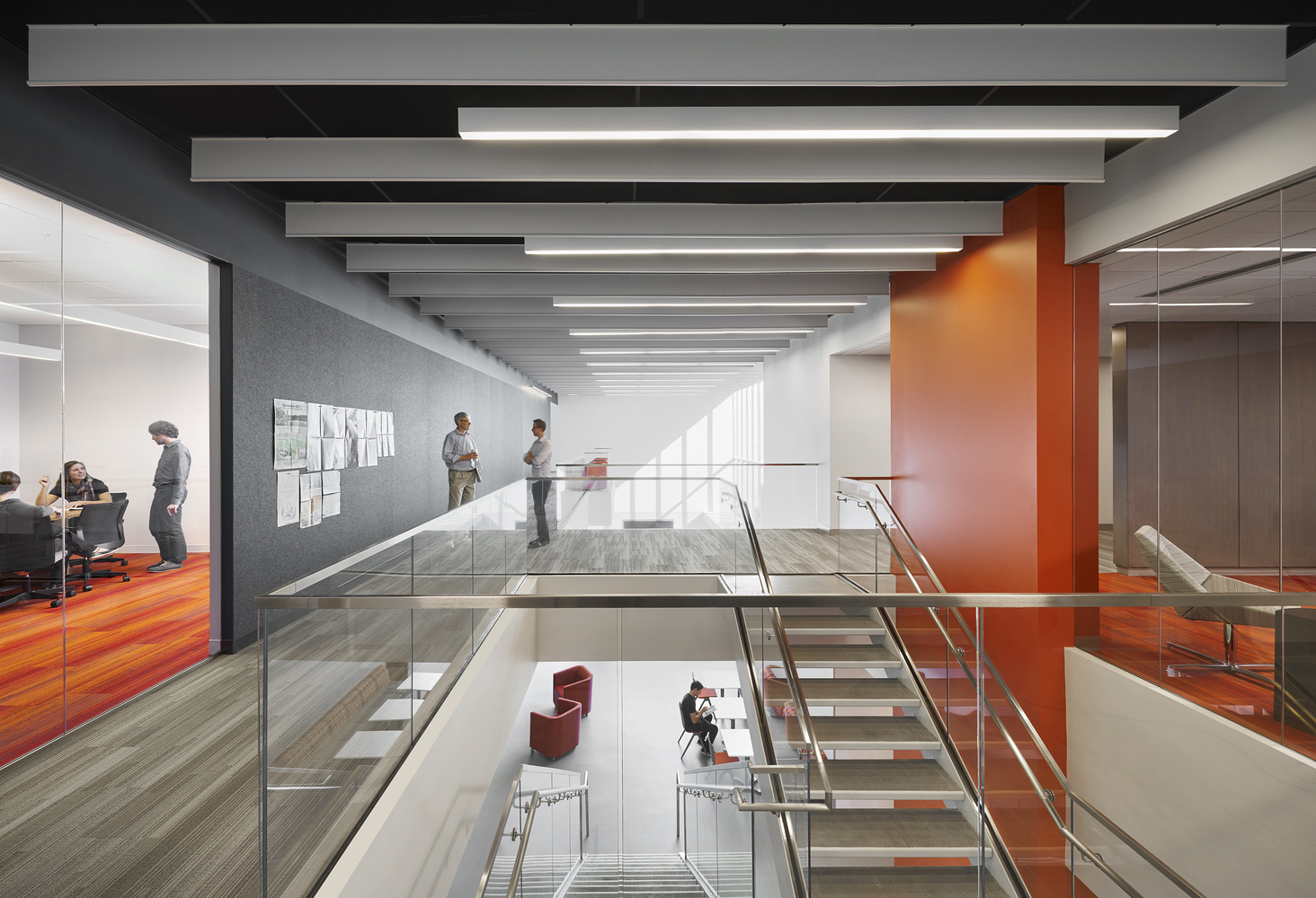 Gallery of University of Chicago Physics Research Center / Perkins