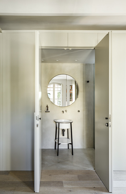 Single-Family House Renovation in Barcelona / Lucia Olano Lafita Architect - Image 9 of 21